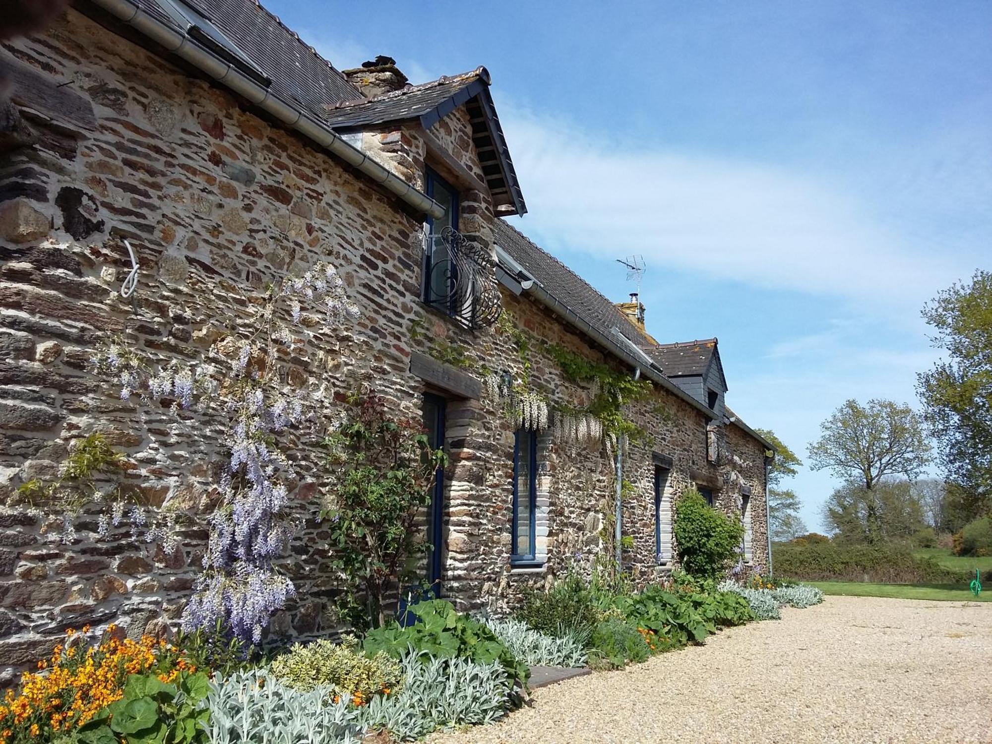 La Petite Grange, La Vieille Ferme Villa Ruffiac  ภายนอก รูปภาพ